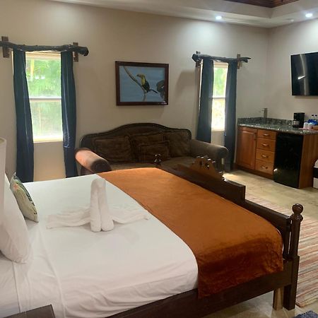 Black Orchid Resort Burrell Boom Extérieur photo