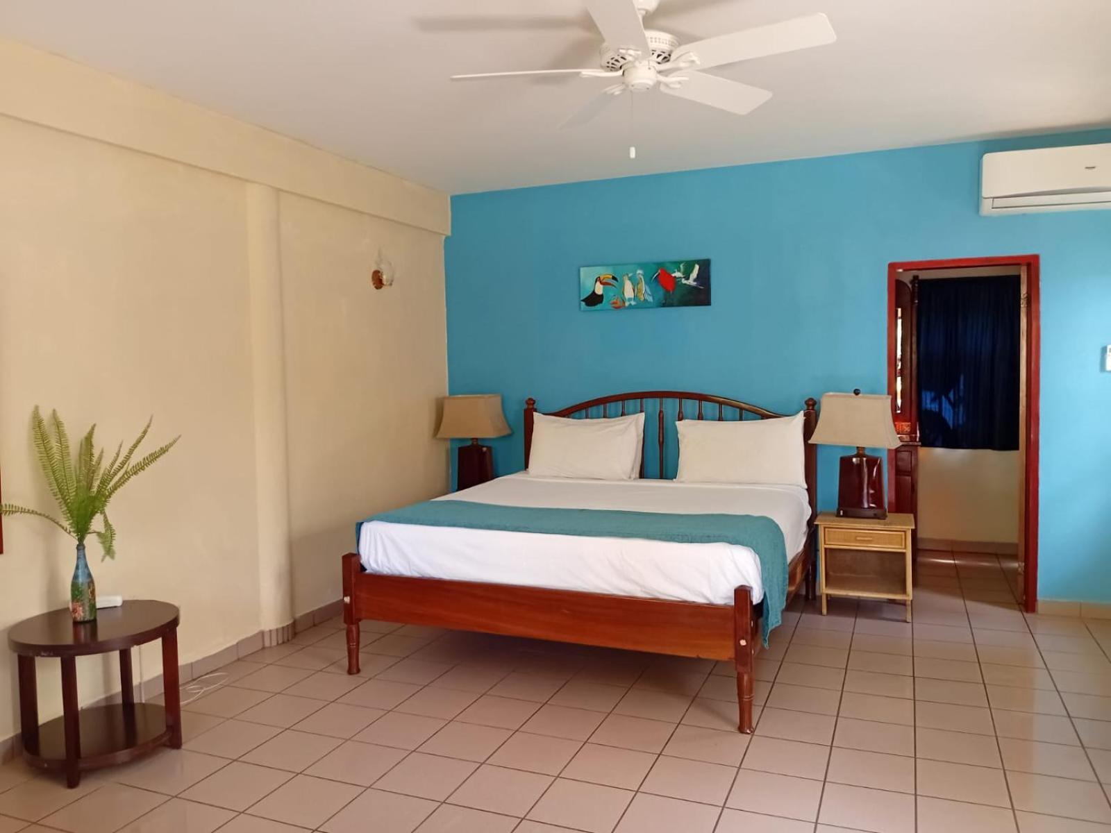 Black Orchid Resort Burrell Boom Extérieur photo
